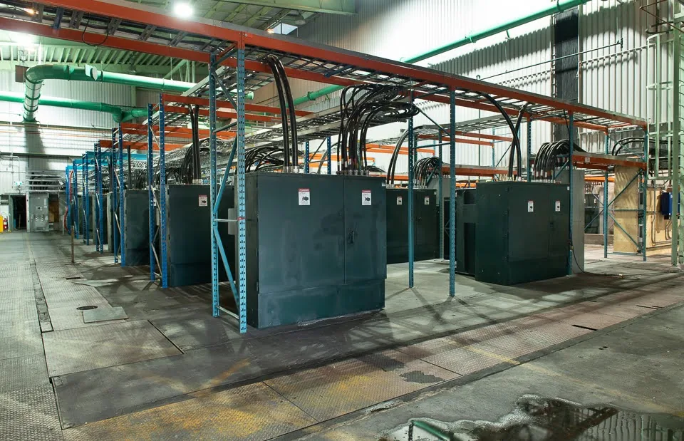 Power distribution and miner racks in a Quebec data center